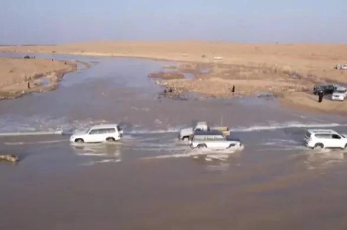 Danau Arab Saudi.jpg